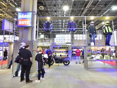 Bardi Auto - motoros stand
